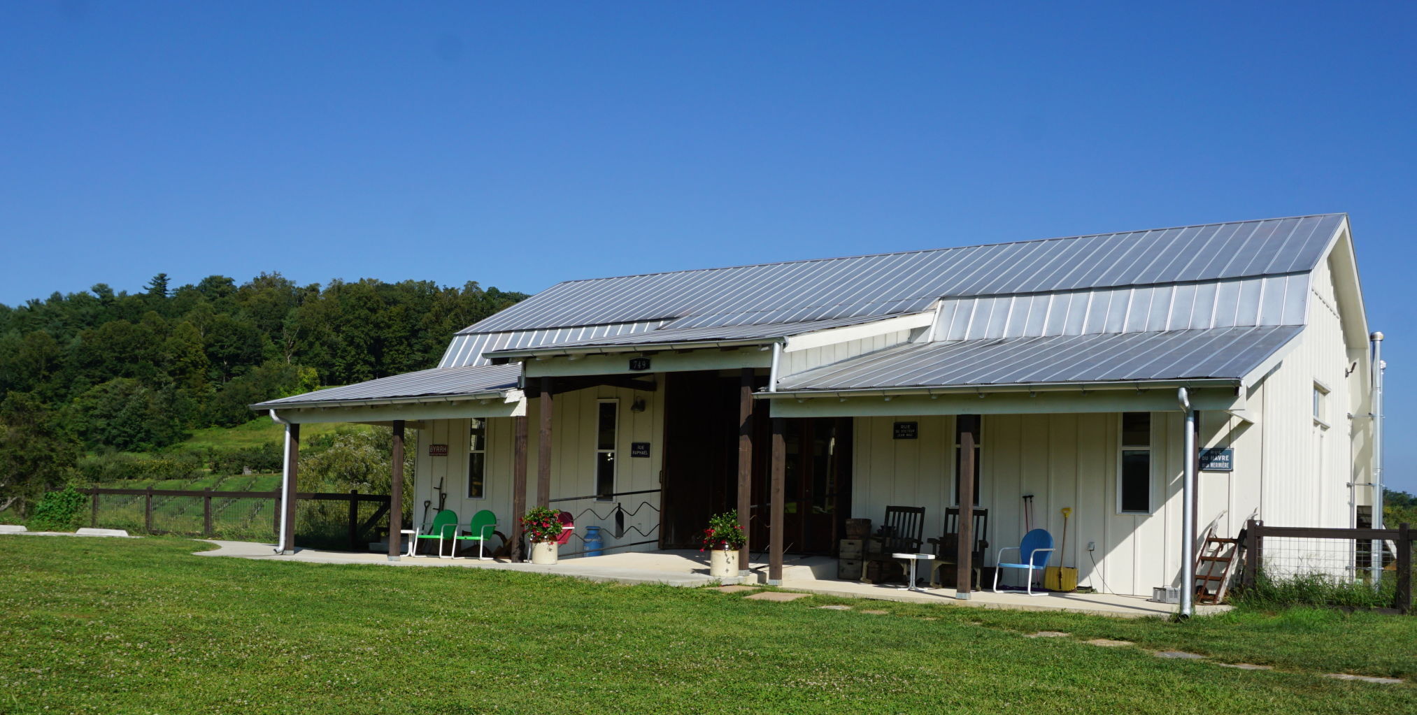 A renovated apple barn from the 1920s doubles as a tasting room for Appalachian Ridge Artisan Hard Cider in Hendersonville.